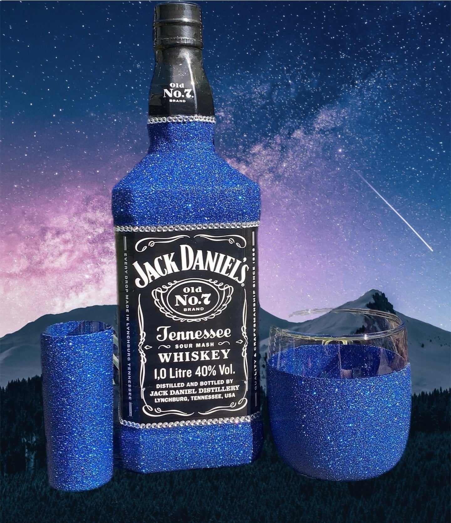 Jack Daniels 700ml + Scotch Glass + Shot Glass